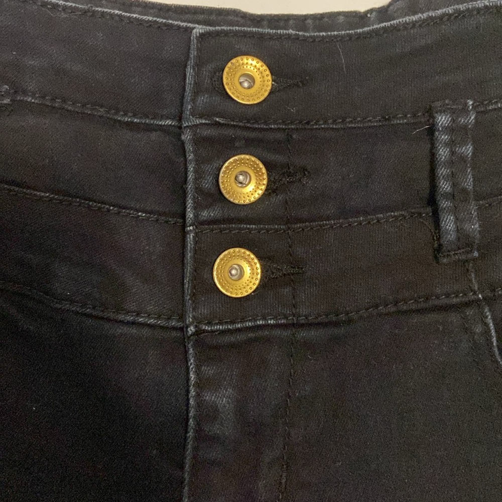 Refuge Black High Waisted Stretch Shorts SZ 10 - Picture 4 of 8